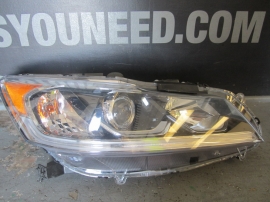Honda - Headlight - 1/2/2016